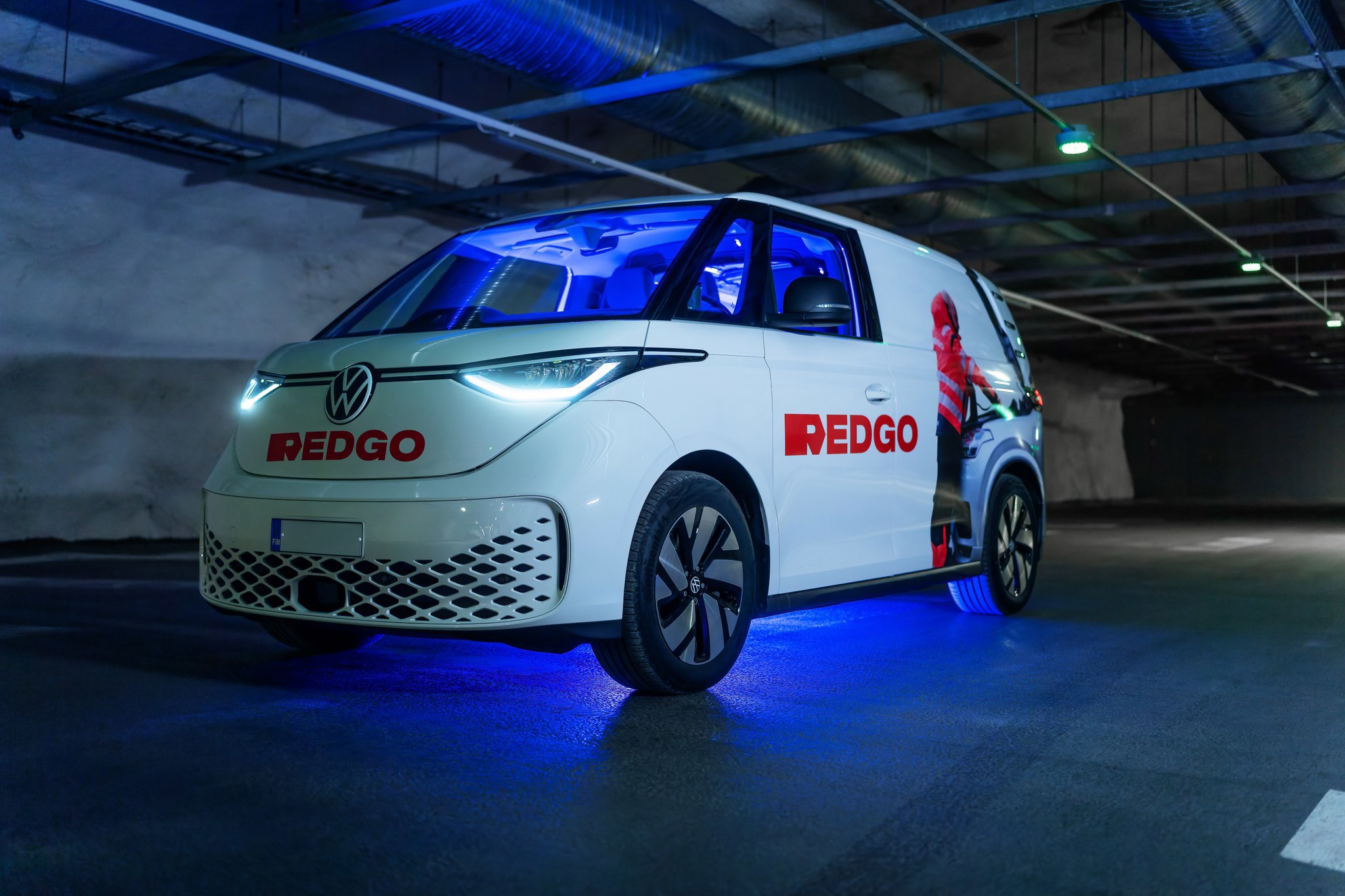 Tiepalvelun Buzz sähköauto