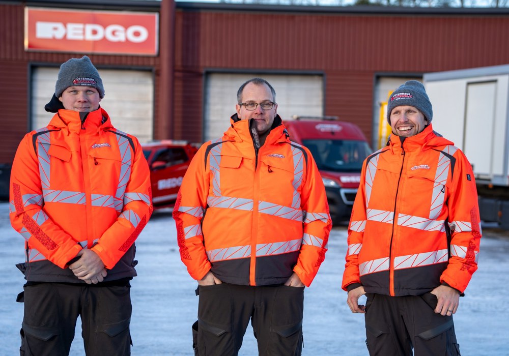 REDGO Karjaan työntekijöitä